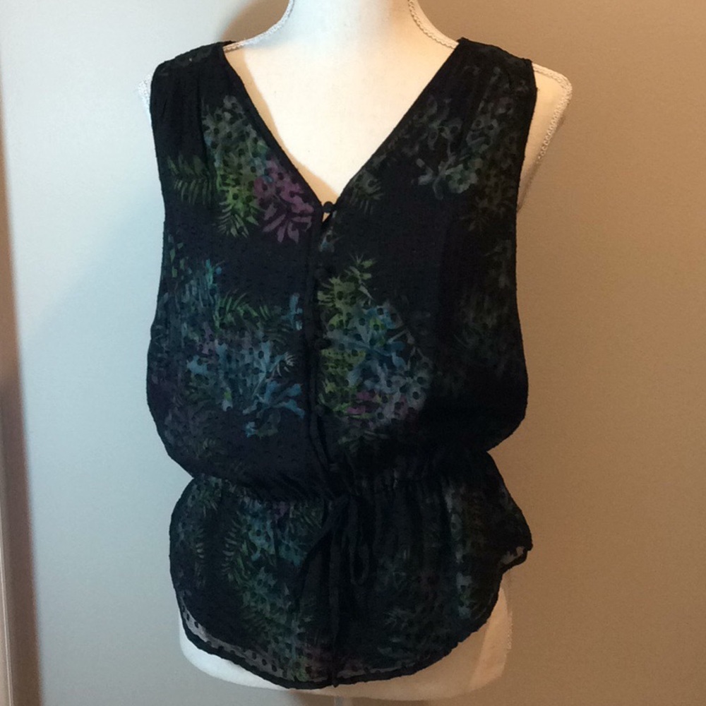 💫Daniel Rainn sheer overlay peplum tank size S💫